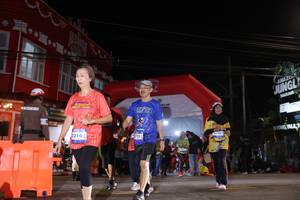 BIB: 3216
                            <button type="button" onclick="openModal(26261099)" class="btn btn-primary btn-sm float-right btn-popup" data-toggle="modal" data-target=".modal-high-quality">
                        <i class="fas fa-shopping-cart"></i> Add to Cart
                    </button>
                                            <button type="button" onclick="isThisMe(26261099, true)" class="btn btn-success btn-sm float-right btn-popup btn-isme hidden" data-toggle="tooltip" data-placement="bottom" title="นี่คือรูปของคุณใช่ไหม คลิกที่นี่เพื่อเอาเข้าอัลบั้ม">
                        <i class="fas fa-plus"></i> Add to album
                    </button>
                    <button type="button" onclick="isThisMe(26261099, false)" class="btn btn-warning btn-sm float-right btn-popup btn-isnotme hidden">
                        <i class="fas fa-ban"></i> Remove from album
                    </button>